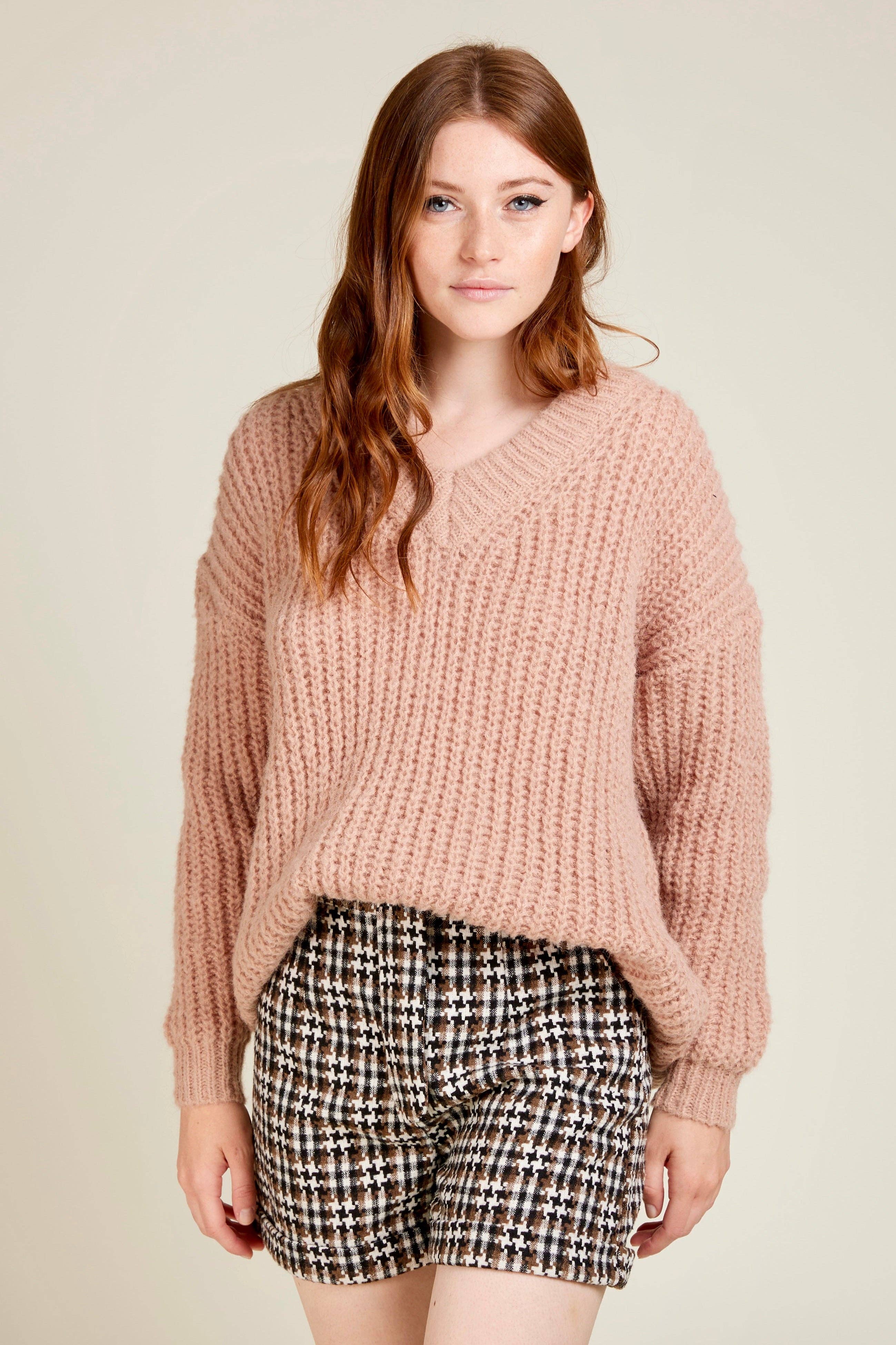 Sweet Caramel Sweater thick V-neckline