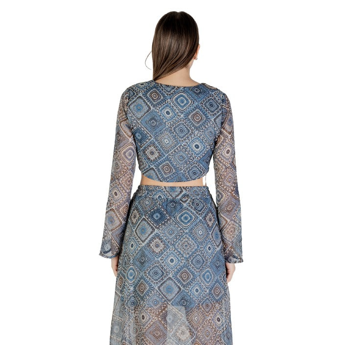 Only  Women Top