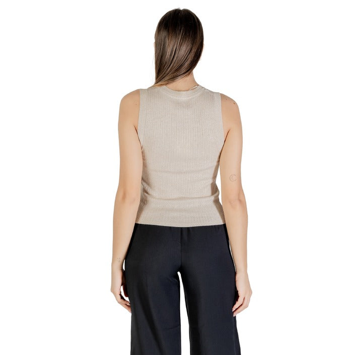 Jacqueline De Yong Women's Ribbed Knit Tank Top